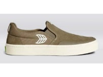 Cariuma slip on