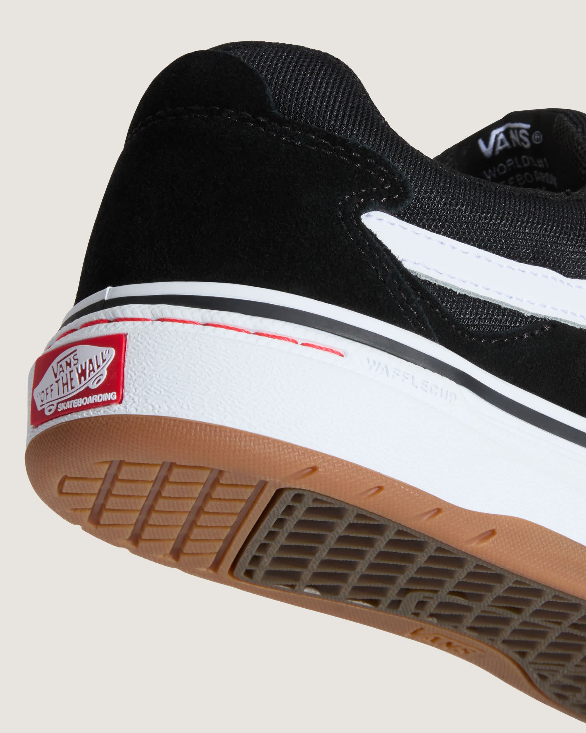 Kylie walker skate pro Vans